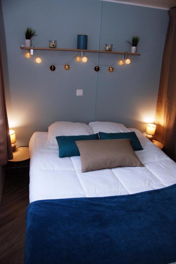 Mobilhome 2Ch Climatise-Terrasse Fermee-4 Velos-Camping 4 Etoiles Les Charmettes Ле-Мат Экстерьер фото
